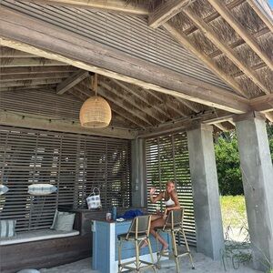 Meet your Posher, Chase